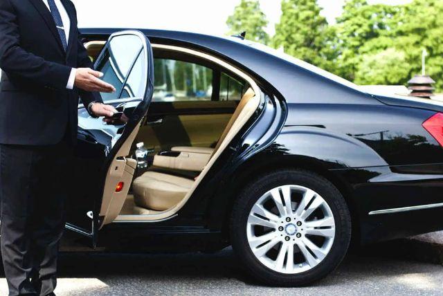 שדה תעופה באקו היידר אלייב - מה צריך לדעת על הטרמינל לנחיתות / המראות, דיוטי פרי, דרכי הגעה credit to getyourguide.com