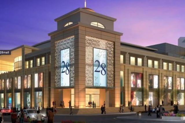 קניון צום באקו credit to getyourguide.com