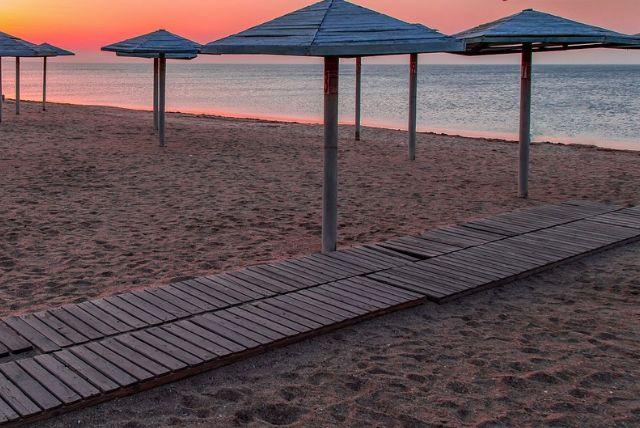 חוף מרדקני (beach Mardakany) ליד באקו