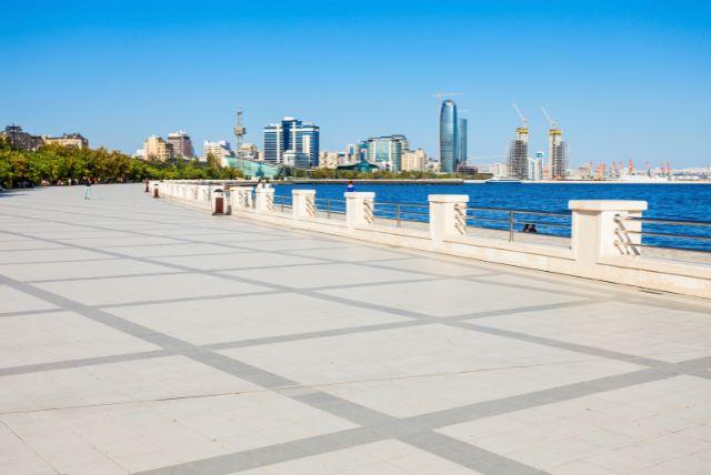 פארק בולוואר (Park Bulvar)