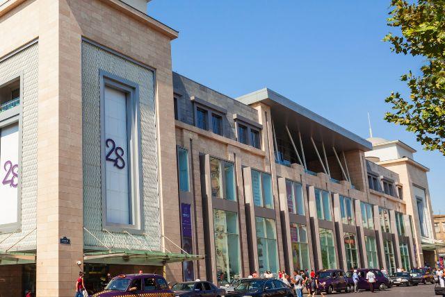 קניון 28 - קניון בבאקו שאסור לפספס