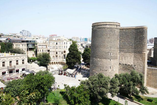 טיול מודרך בעיר העתיקה של באקו עם מדריך מוסמך