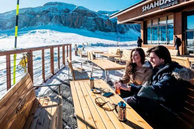 טיול יום מקיף מבאקו: קובה, שאחדאג, מפלי לזה ויער גאשרש - כולל ביקור בכפר היהודי האדום credit to getyourguide.com