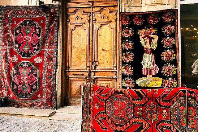 שוק טאזה בזאר - Taza Bazar BAKU