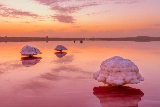 האגם הוורוד באזרבייג'ן - Pink Lake
