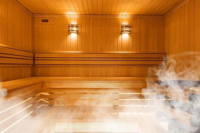 חמאם באקו: אמבט טורקי, רוסי, פיני ואזרבייג'ני - חוויה מסורתית של רוגע וניקוי הגוף והנפש credit to getyourguide.com