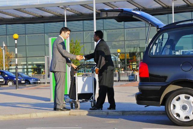 התניידות בבאקו טיפים והמלצות credit to getyourguide.com